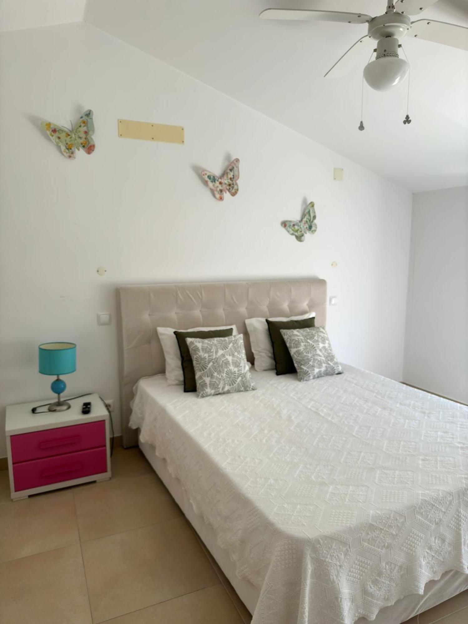 Апартаменти Apartamento Beltia Назаре Екстер'єр фото